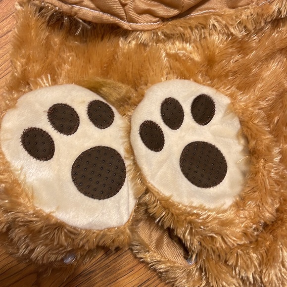 🦁 Lion Costume 🦁 - Picture 7 of 7